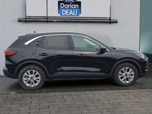 Black 2023 Ford Escape Active