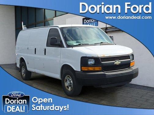 Summit White 2015 Chevrolet Express 2500 Cargo