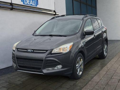 Gray 2015 Ford Escape SE