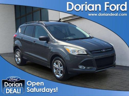 Gray 2015 Ford Escape SE