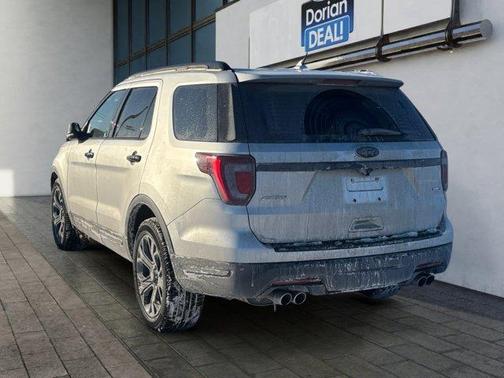 2019 Ford Explorer sport