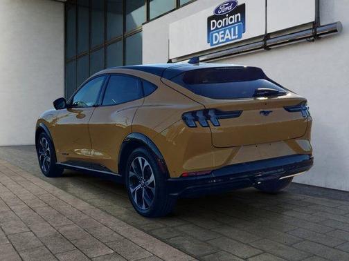 2022 Ford Mustang Mach-E Premium