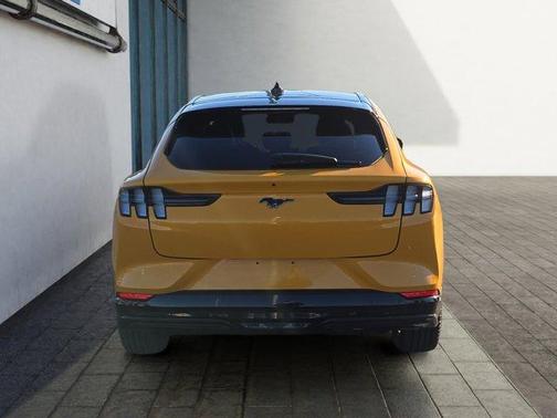 2022 Ford Mustang Mach-E Premium