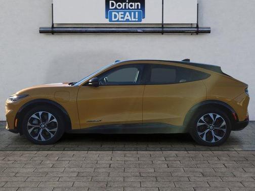 2022 Ford Mustang Mach-E Premium