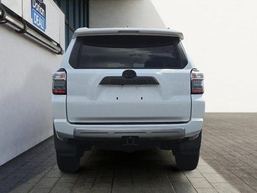 2022 Toyota 4Runner TRD Off Road