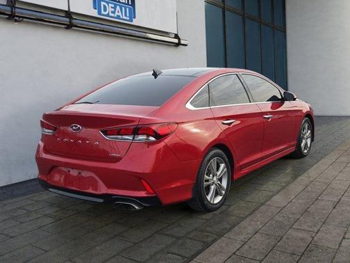 2018 Hyundai SONATA Limited