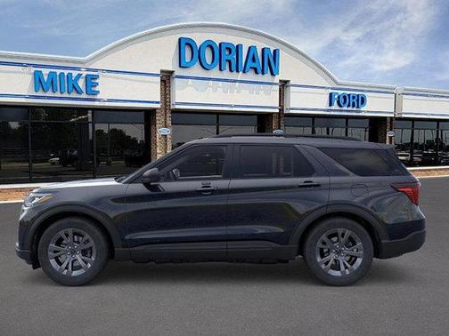 Agate Black Metallic 2026 Ford Explorer Active