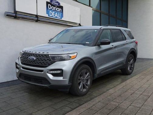 Silver 2023 Ford Explorer XLT