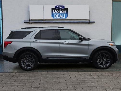 Silver 2023 Ford Explorer XLT