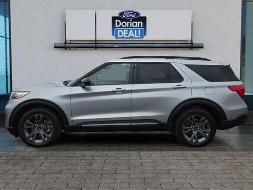 Silver 2023 Ford Explorer XLT