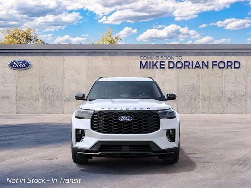 Star White Metallic Tri-Coat 2027 Ford Explorer ST-Line