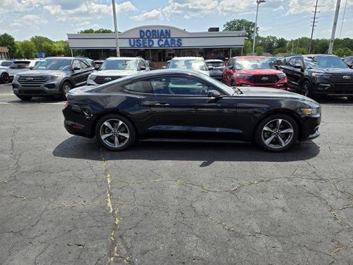 2017 Ford Mustang EcoBoost