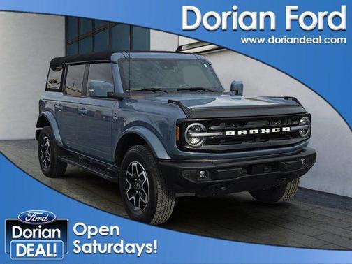 2024 Ford Bronco Outer Banks