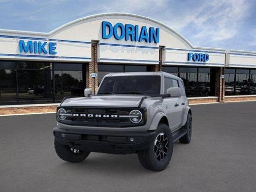 Avalanche Gray 2026 Ford Bronco Outer Banks
