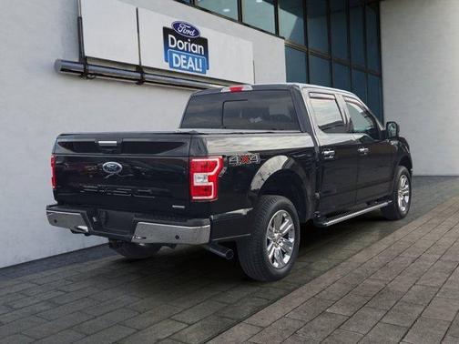 Black 2019 Ford F-150 XLT