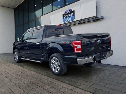 Black 2019 Ford F-150 XLT