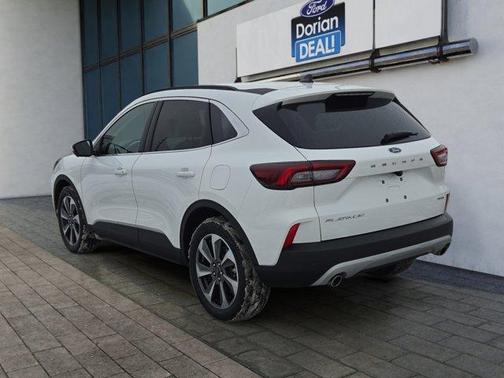2023 Ford Escape Platinum