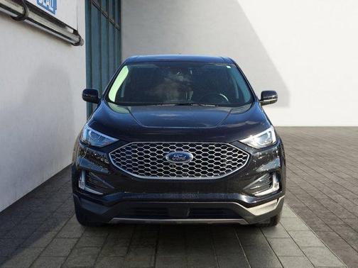 Agate Black Metallic 2023 Ford Edge SEL