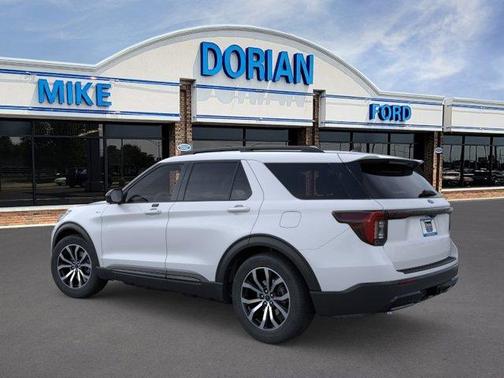 Space White Metallic 2026 Ford Explorer ST-Line
