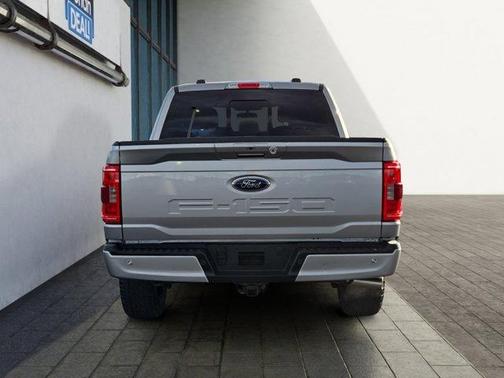 2022 Ford F-150 BASE