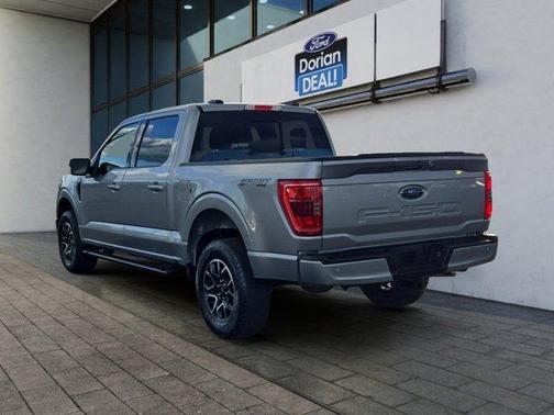 2022 Ford F-150 BASE
