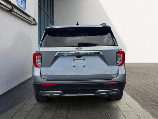 Silver 2023 Ford Explorer XLT