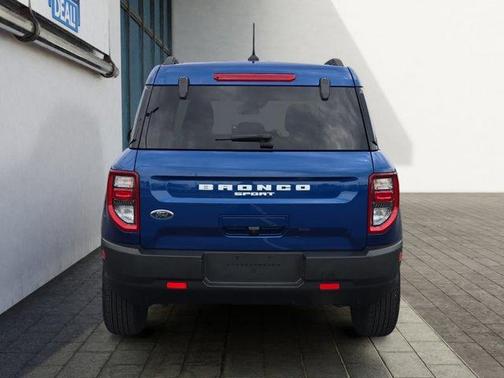 Atlas Blue Metallic 2024 Ford Bronco Sport Big Bend