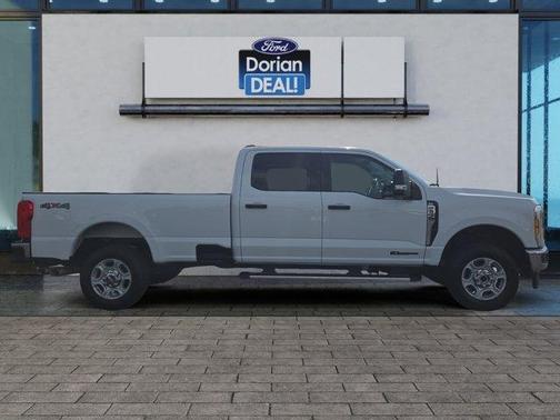 White 2025 Ford F-250 Super Duty