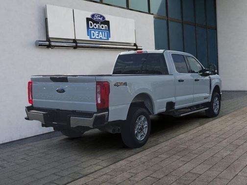 White 2025 Ford F-250 Super Duty