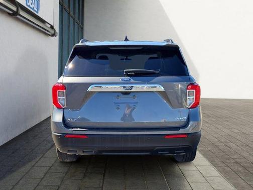 Gray 2024 Ford Explorer XLT