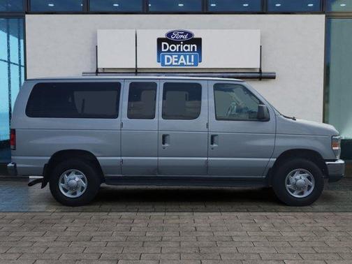 Ingot Silver Metallic 2013 Ford E350 Super Duty XLT