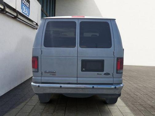 Ingot Silver Metallic 2013 Ford E350 Super Duty XLT