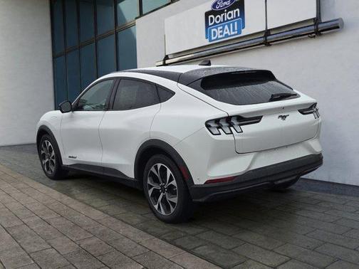 2024 Ford Mustang Mach-E Select