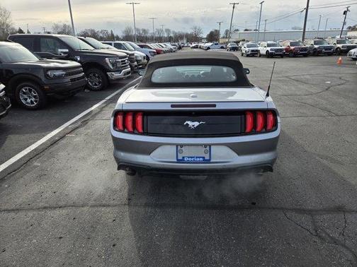 2022 Ford Mustang EcoBoost Premium