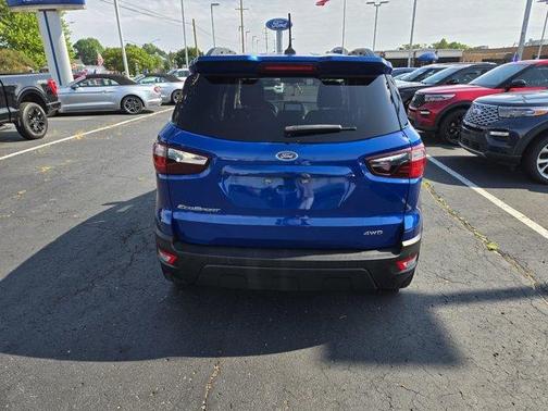 2020 Ford EcoSport SES