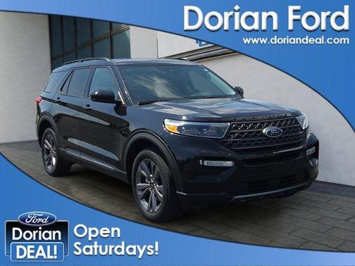 Agate Black Metallic 2023 Ford Explorer XLT