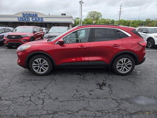2022 Ford Escape SEL