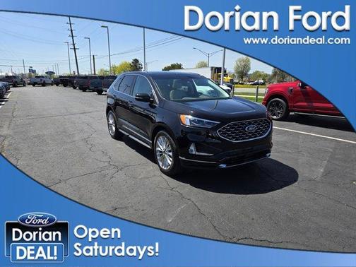 2022 Ford Edge Titanium