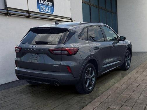 Carbonized Gray Metallic 2024 Ford Escape ST-Line