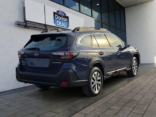 2025 Subaru Outback Base