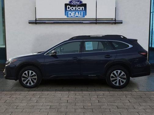 2025 Subaru Outback Base