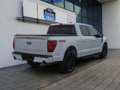 Oxford White 2024 Ford F-150 XLT