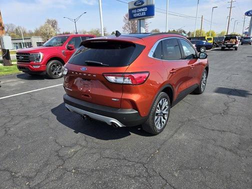 2020 Ford Escape Titanium