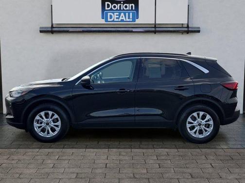 Black 2023 Ford Escape Active