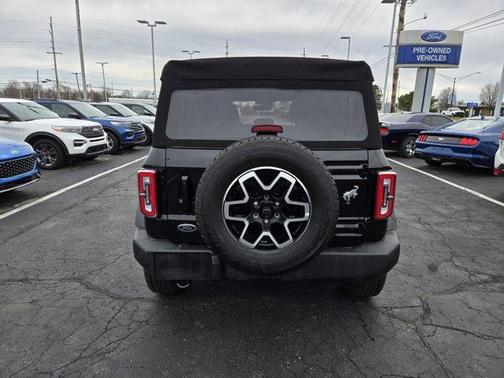 2024 Ford Bronco Outer Banks