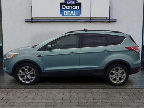 Teal 2013 Ford Escape SE
