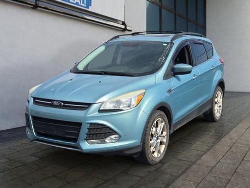 Teal 2013 Ford Escape SE