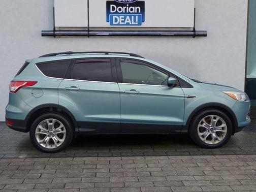 Teal 2013 Ford Escape SE
