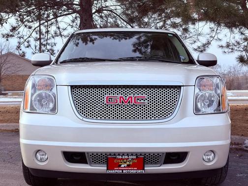 2012 GMC Yukon Denali