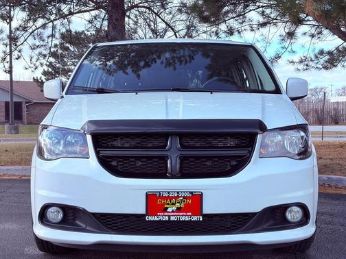 2011 Dodge Grand Caravan Crew